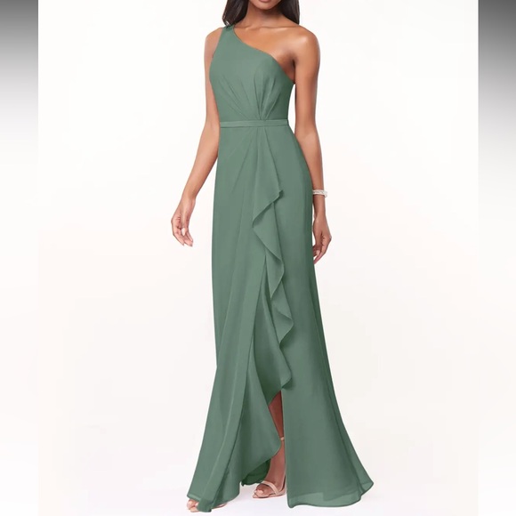 Azazie Liza Gown In Eucalyptus - Picture 1 of 3